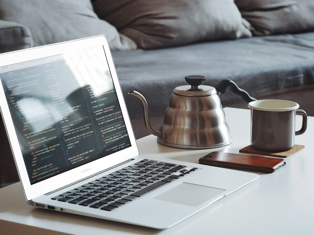 croatian software developer coding
