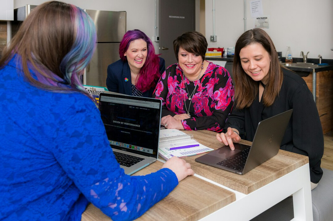 diverse group learning to code